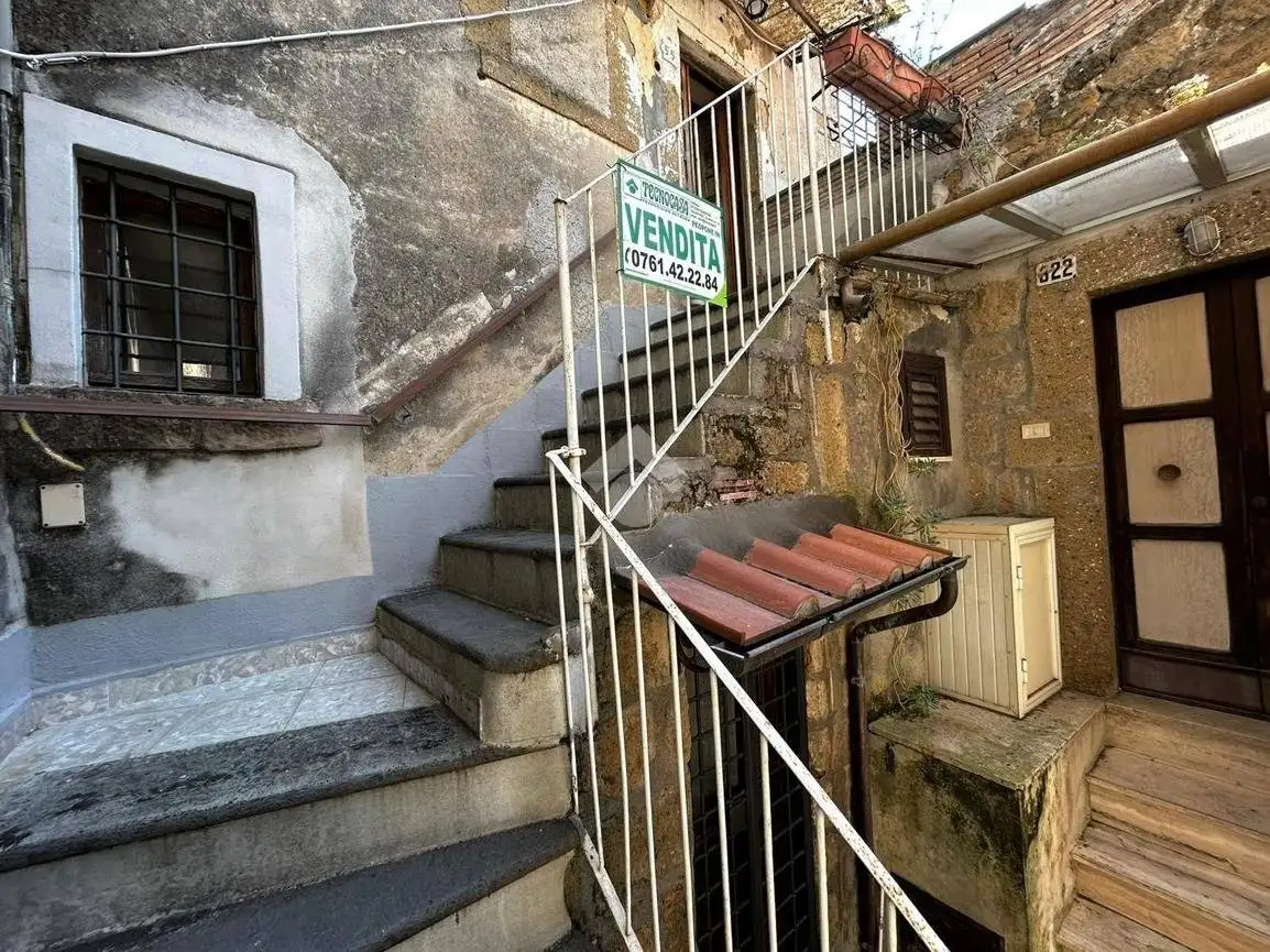 Appartamento in vendita a Farnese