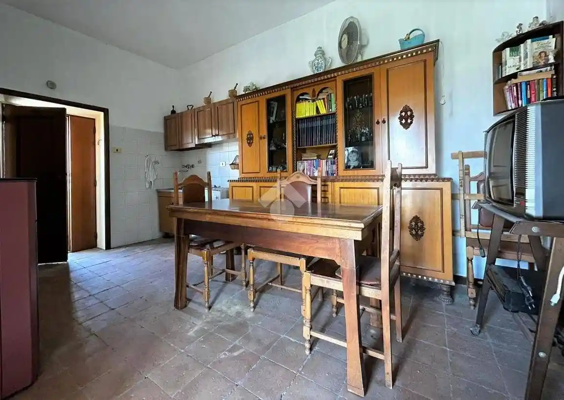 Bilocale via Cesare Battisti 55, Farnese - foto 4