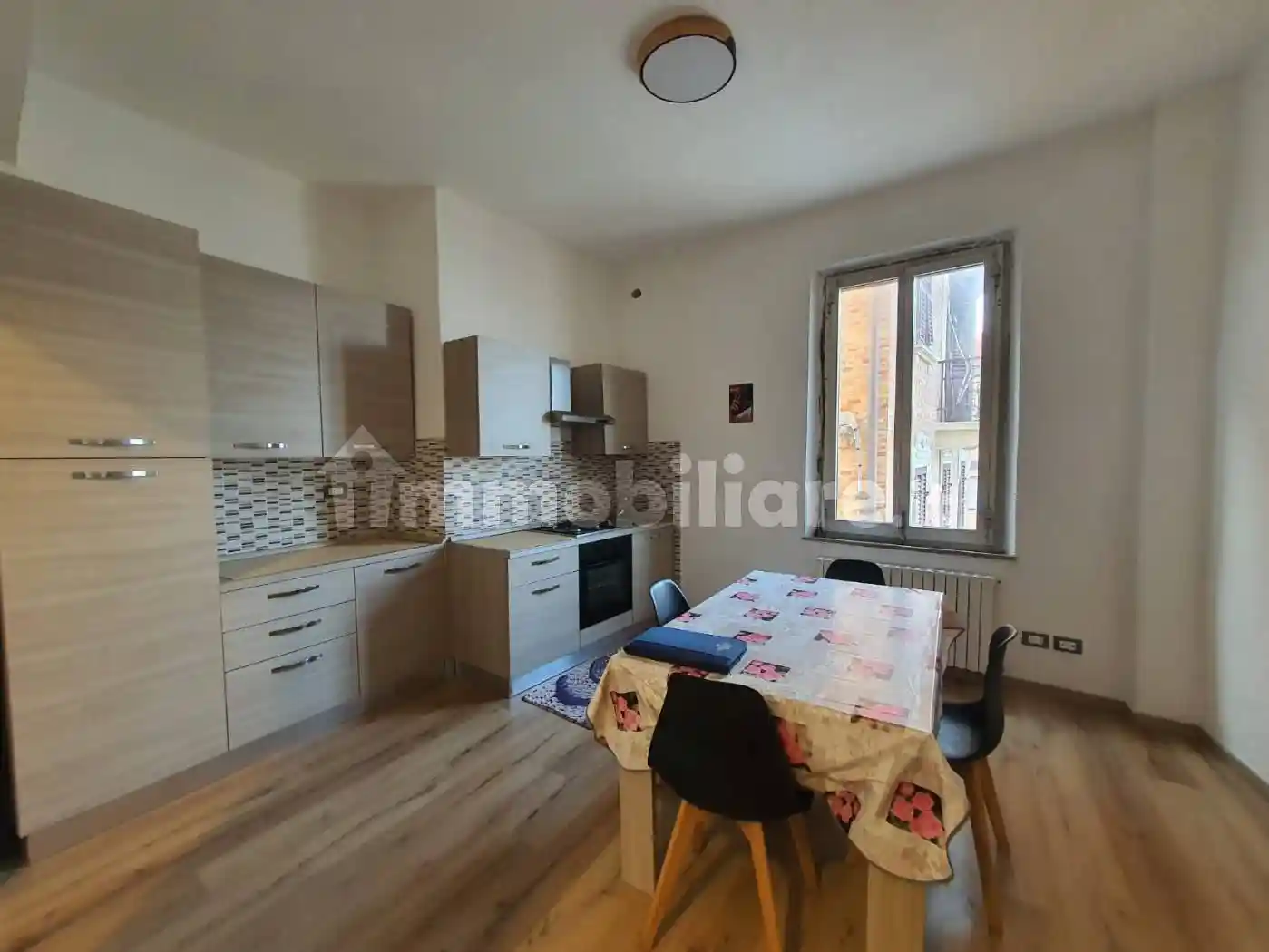 Appartamento in affitto a Falconara Marittima