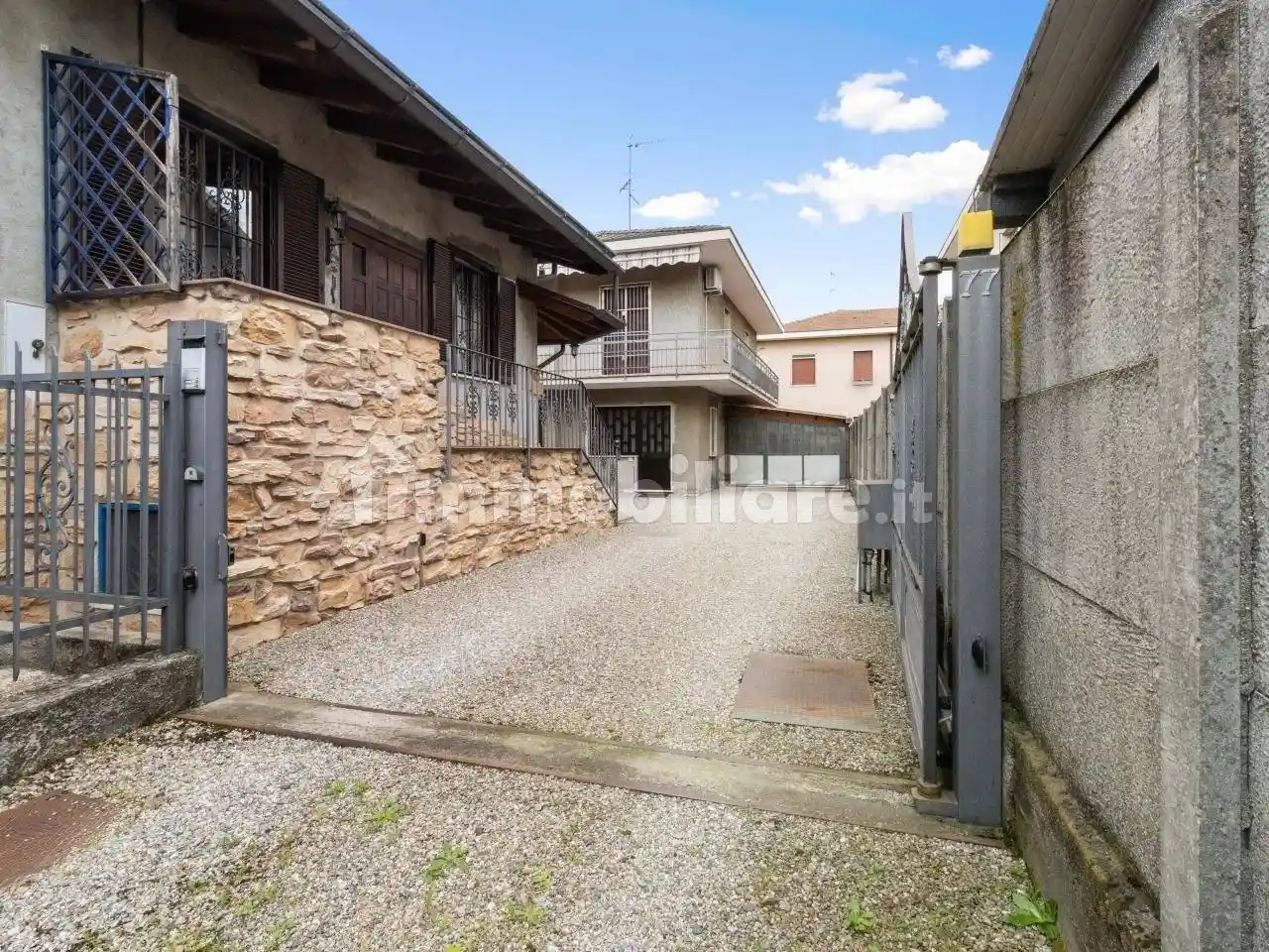 Villa bifamiliare via Gorizia, 77, Cedrate, Gallarate - foto 3