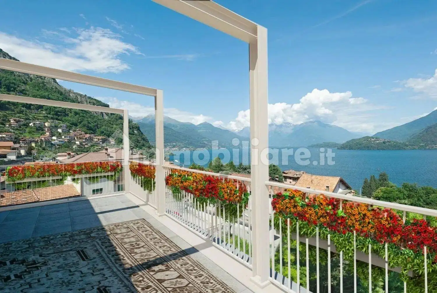 Appartamento in vendita a Musso