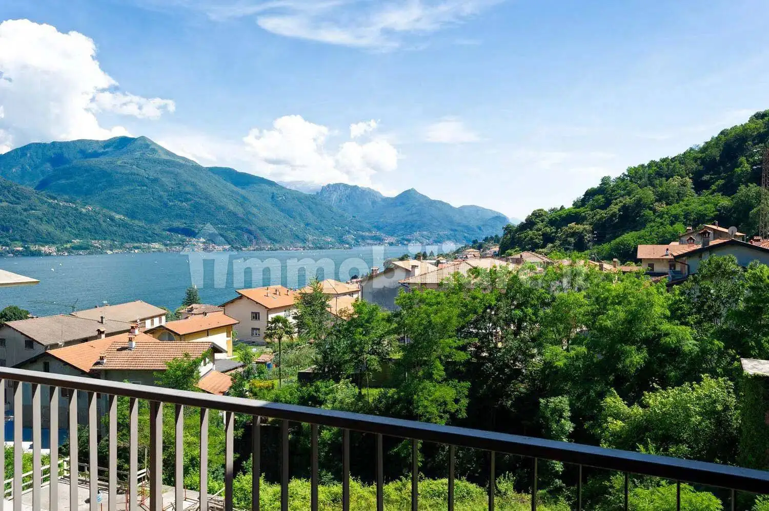 Appartamento in vendita a Musso