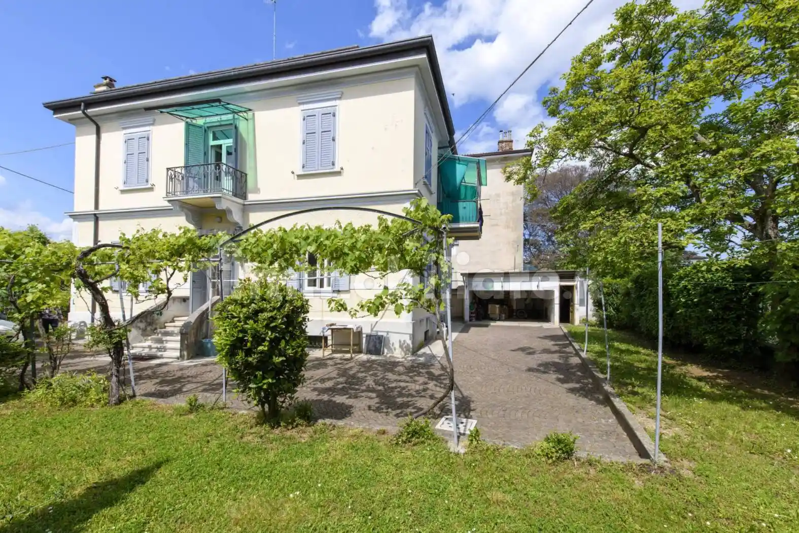 Villa in vendita a Gorizia