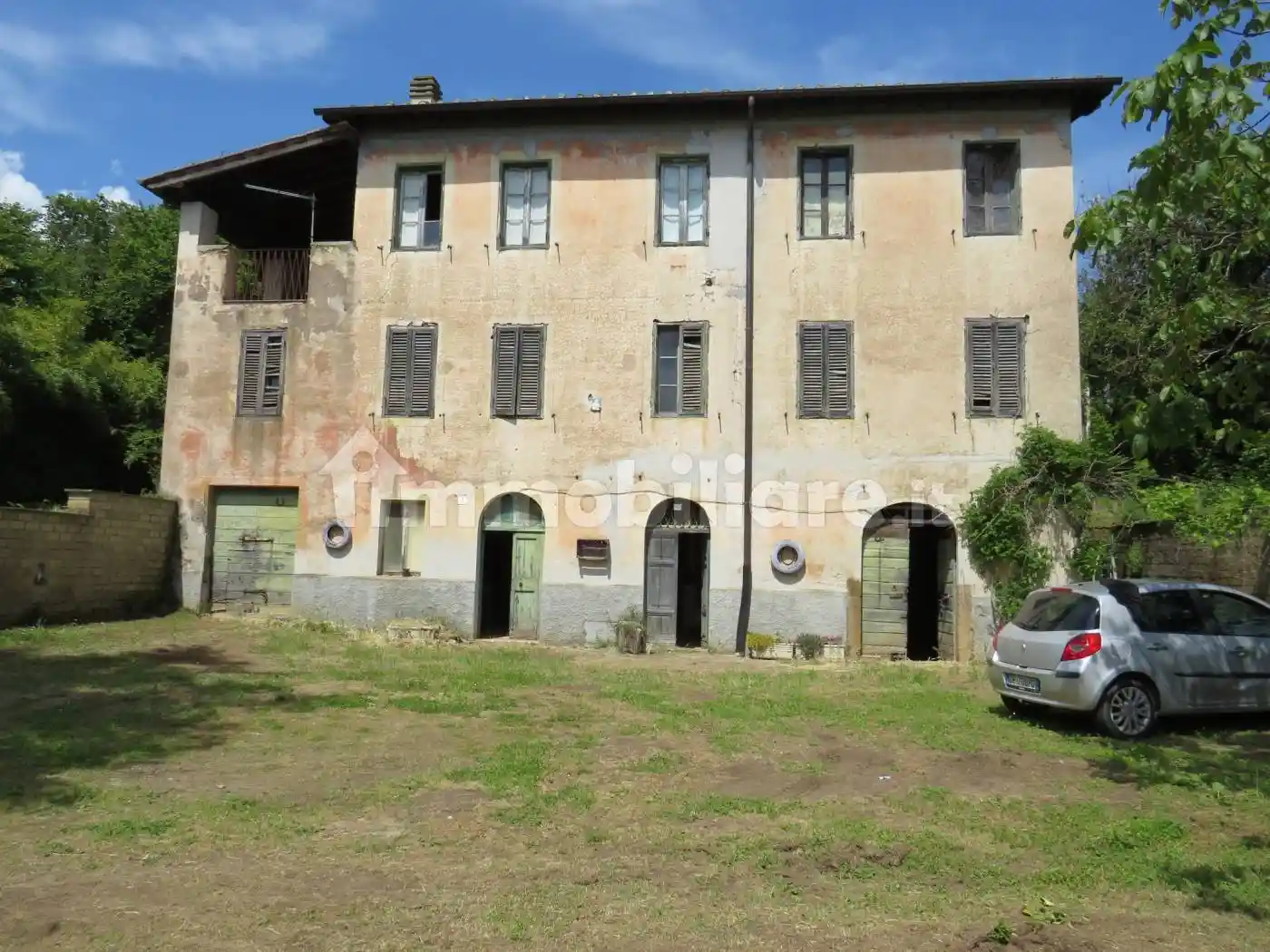 Rustico - Casale in vendita a Ronciglione