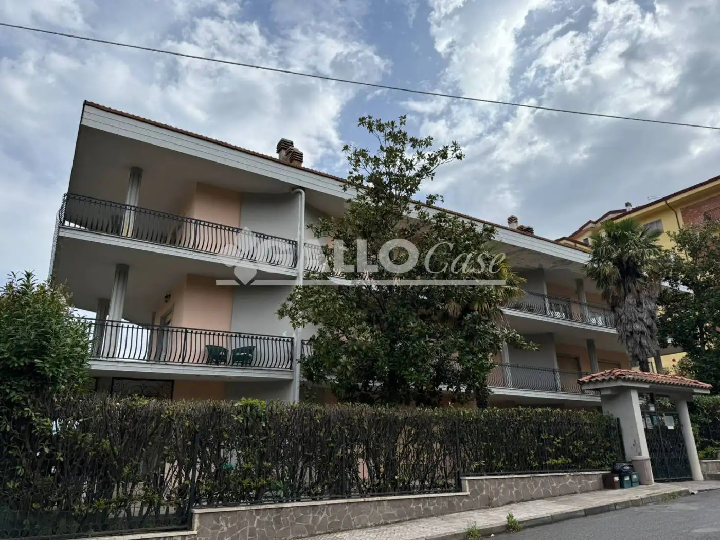 Appartamento in vendita a Rogliano