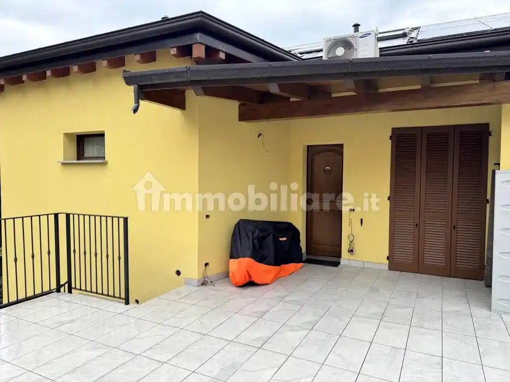 Appartamento in affitto a Calolziocorte