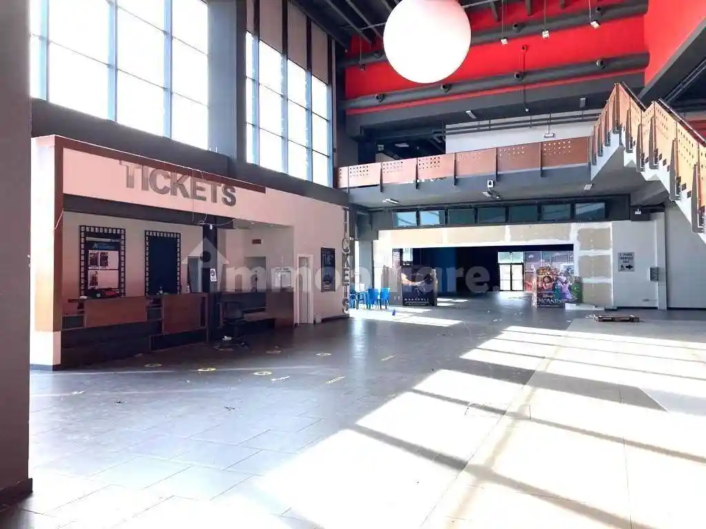 Palazzo - Edificio in Vendita - foto 3