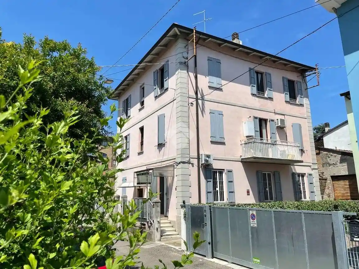 Appartamento in vendita a Parma