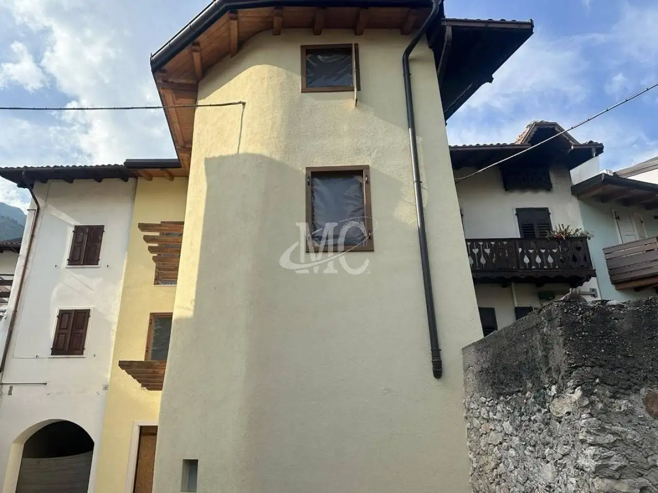 Appartamento in vendita a Avio