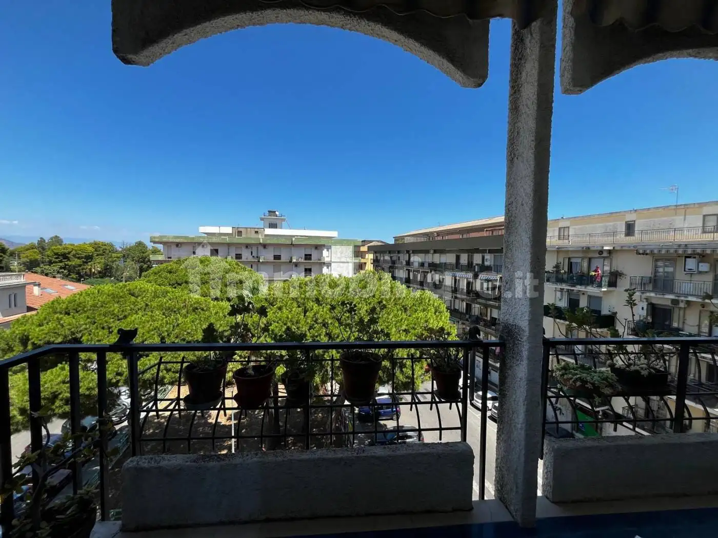 Appartamento in affitto a Soverato