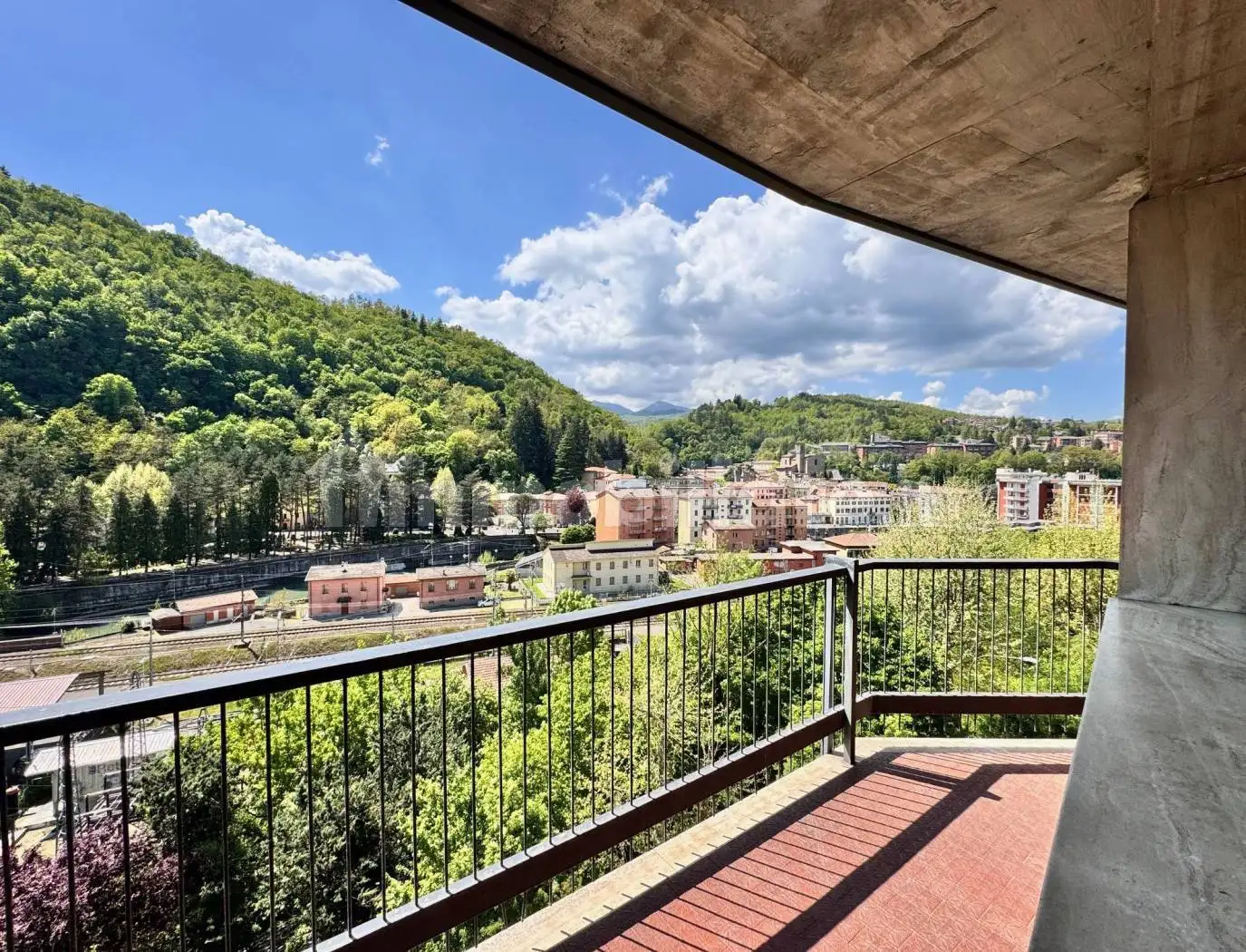 Appartamento in vendita a Alto Reno Terme