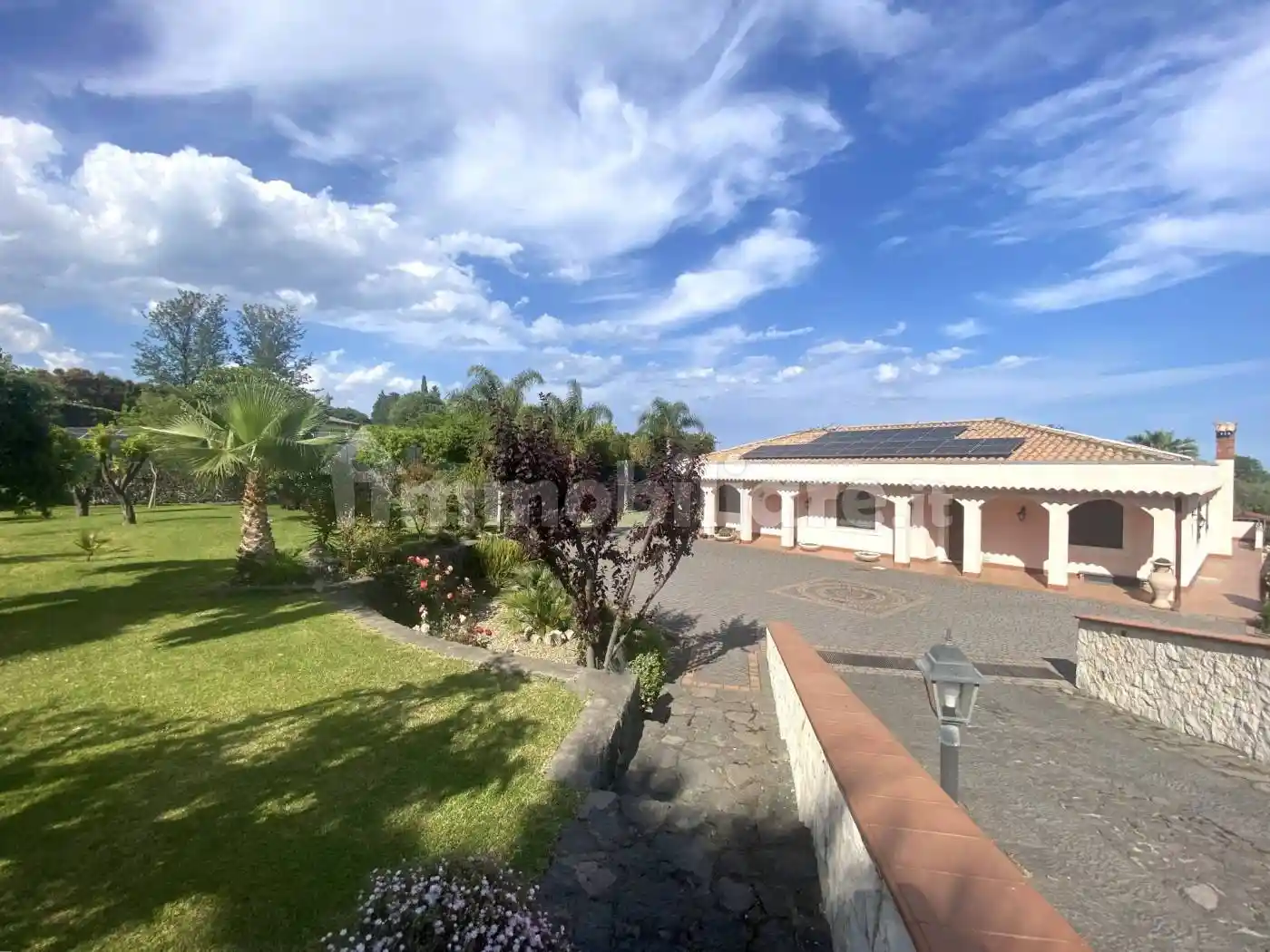 Villa in vendita a Viagrande