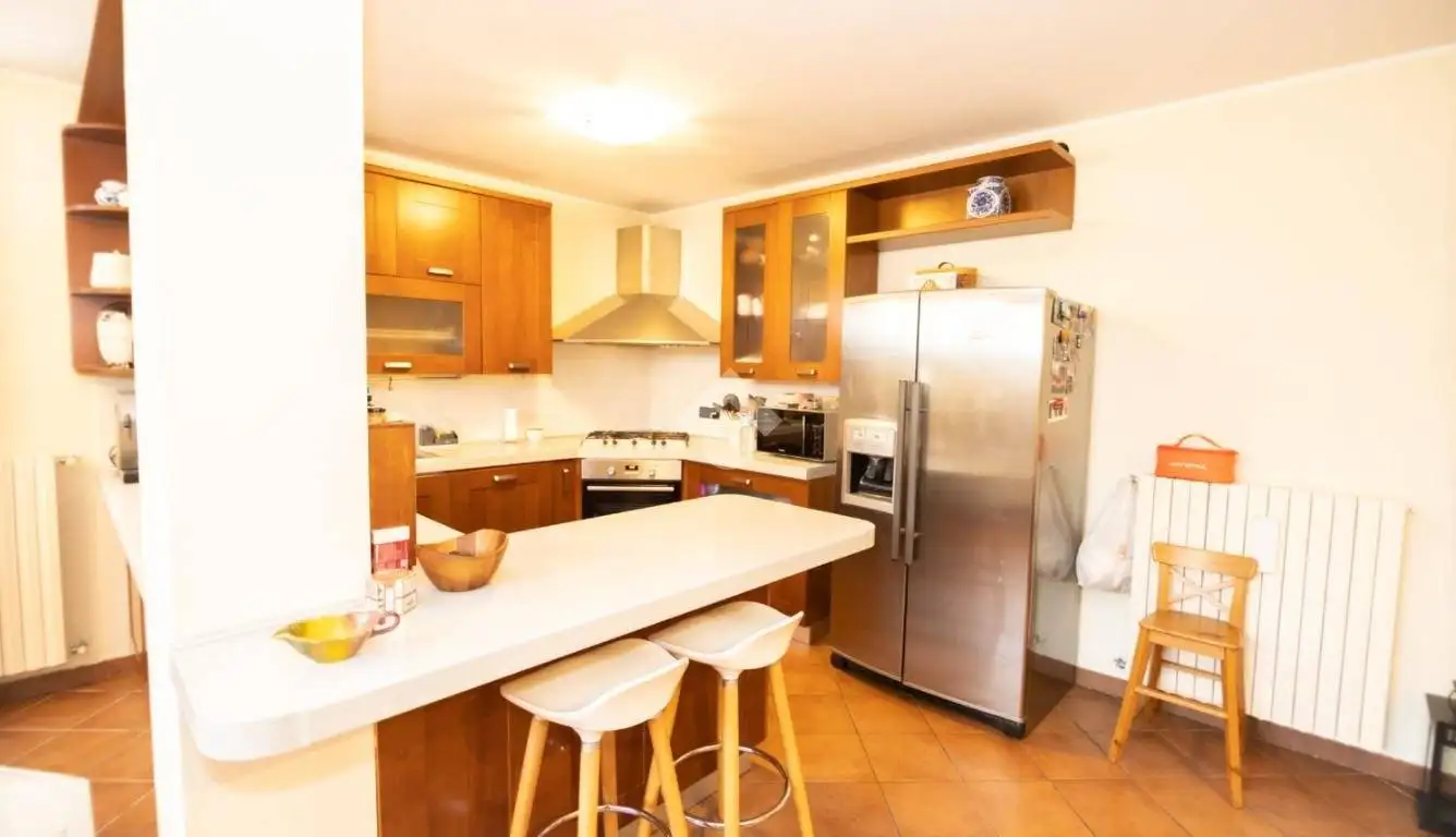 Villa a schiera via leopardi 1, Centro, Basiglio - foto 2