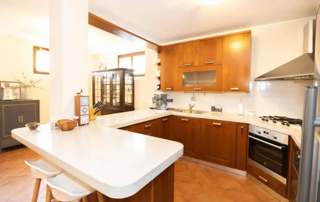 Villa a schiera via leopardi 1, Centro, Basiglio - foto 3