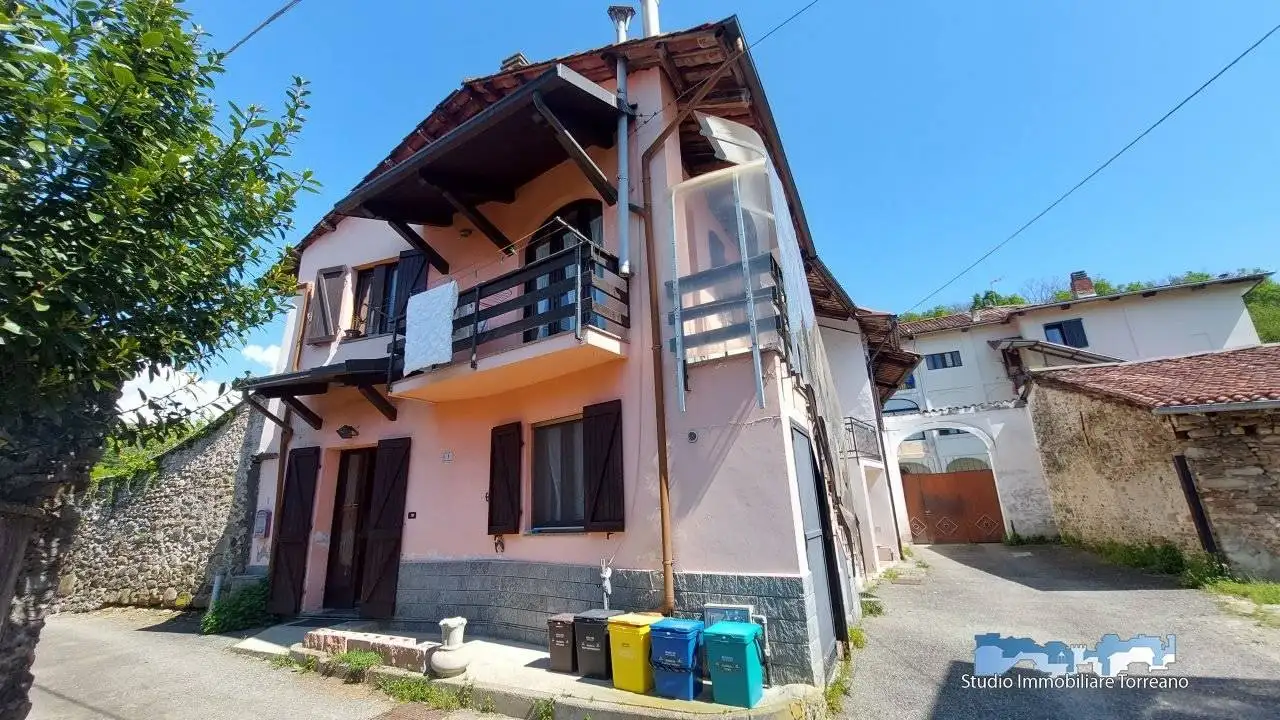 Casa indipendente in vendita a Vistrorio