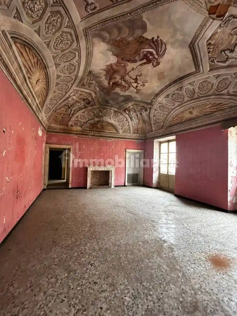 Palazzo - Edificio in vendita a Cassine