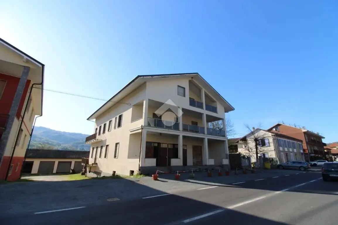 Casa indipendente in vendita a Montechiaro d'Acqui