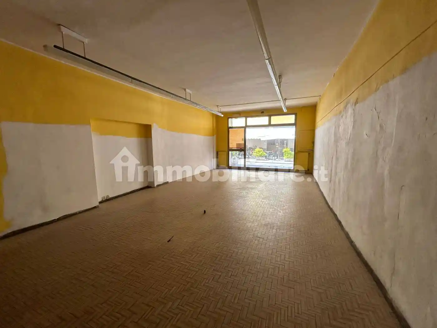 Palazzo - Edificio in vendita a Borgonovo Val Tidone