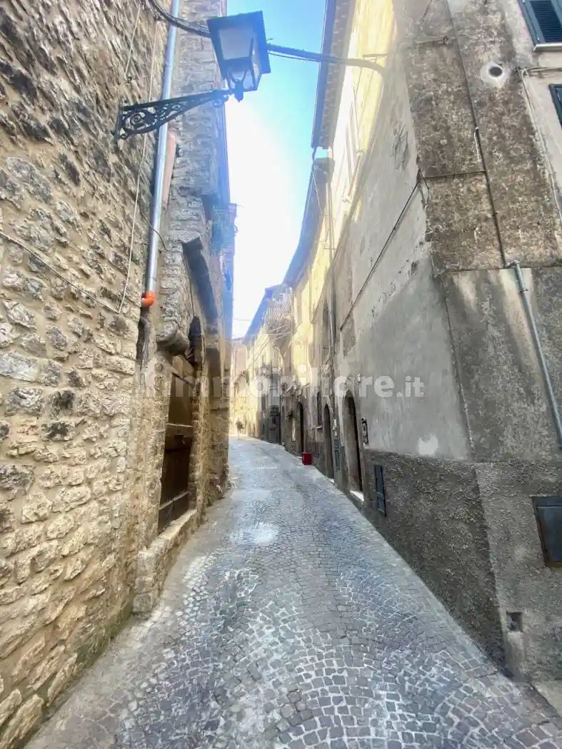 Bilocale via Ginesto 47, Centro, Bassiano - foto 3