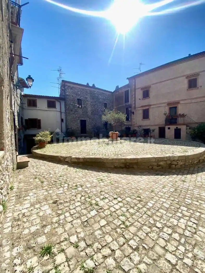 Bilocale via Ginesto 47, Centro, Bassiano - foto 4