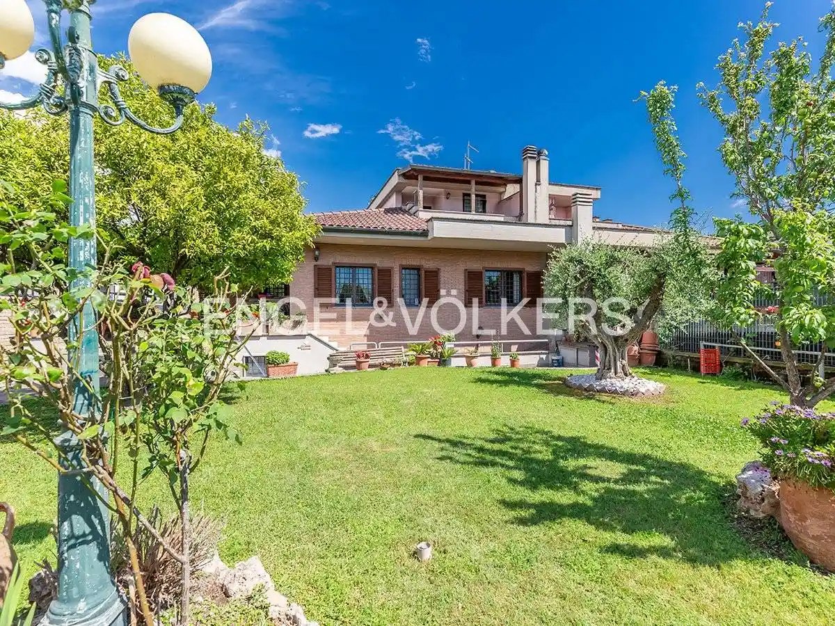 Villa in vendita a Roma