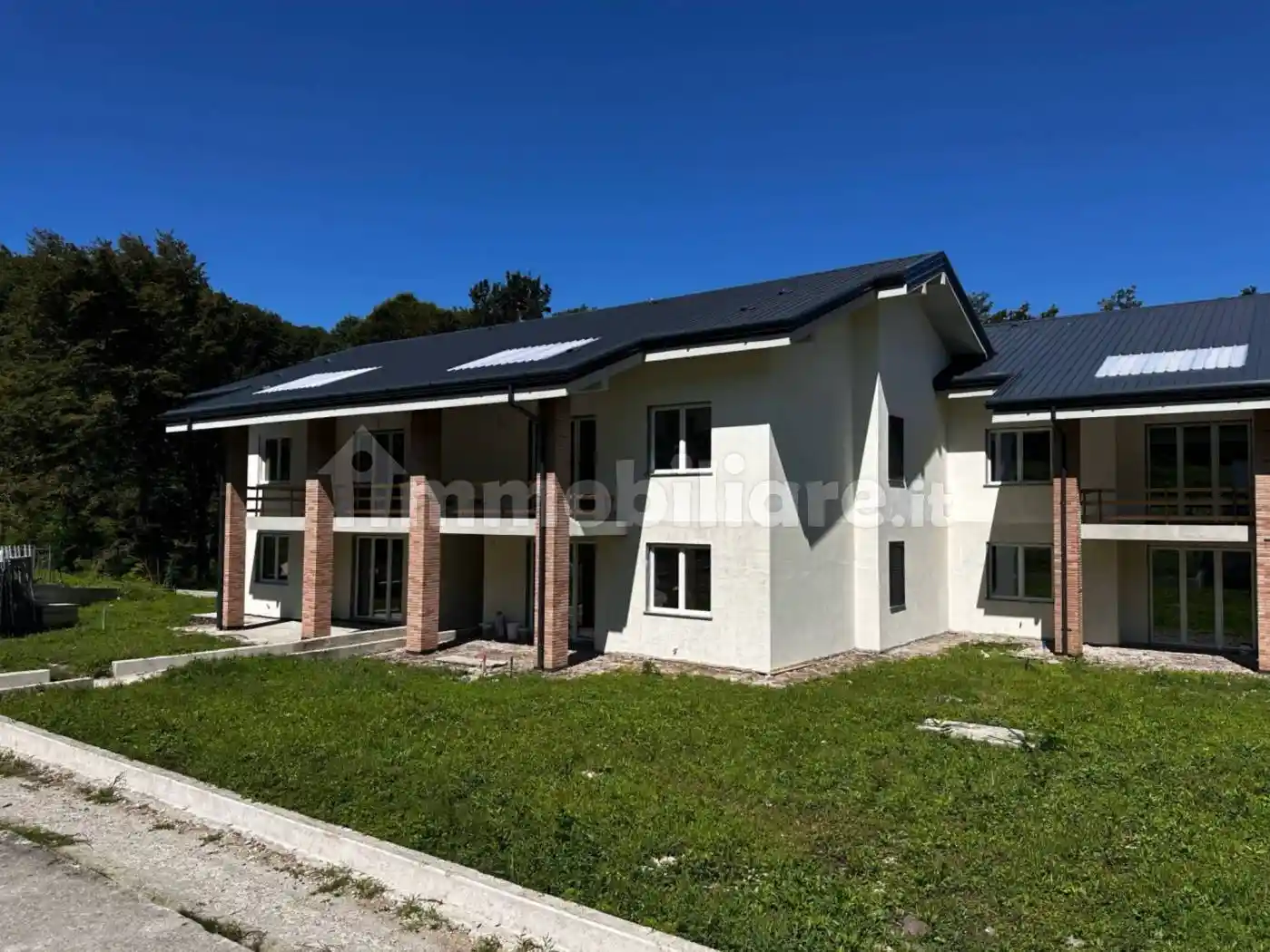 Appartamento in vendita a Bizzarone