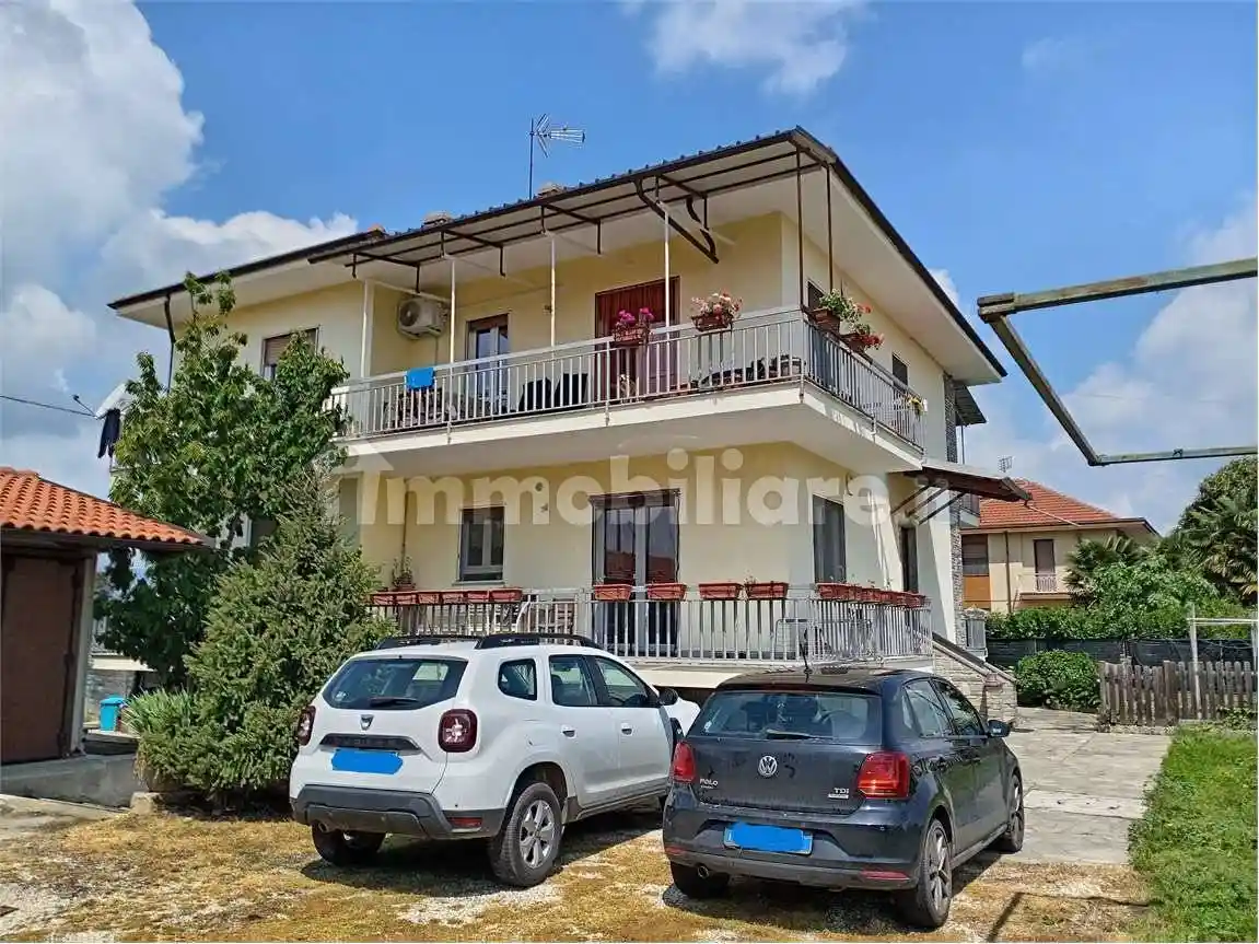 Appartamento in vendita a Cavour