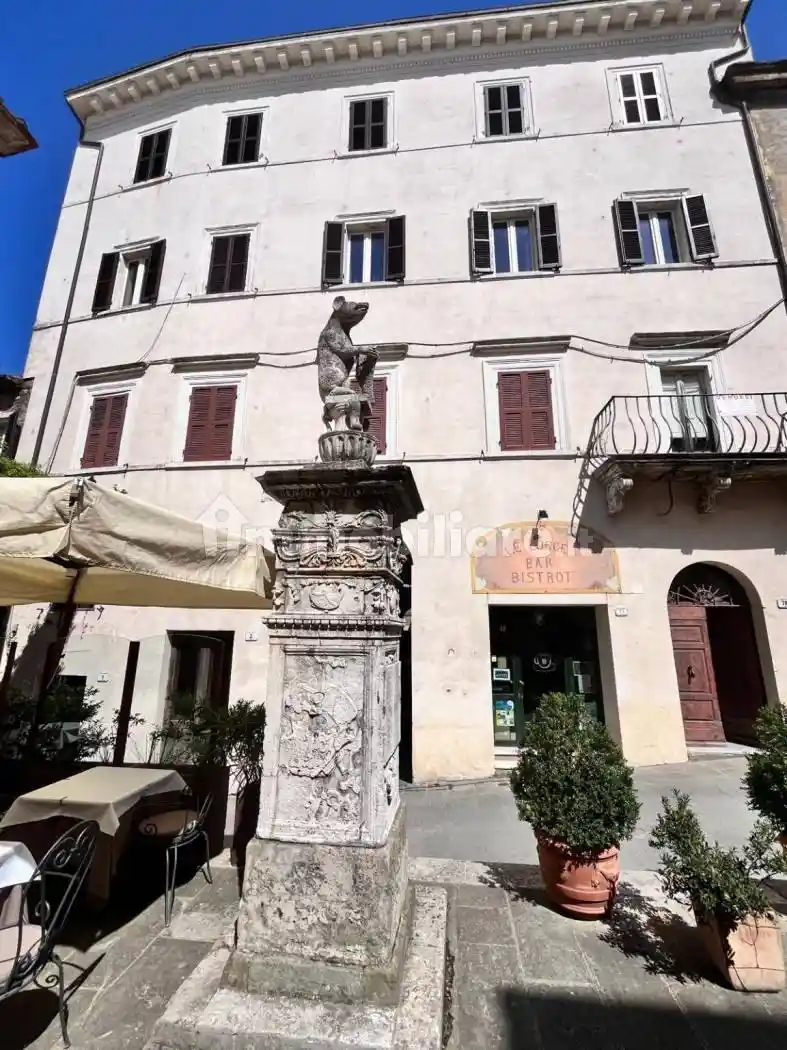 Appartamento in vendita a Pitigliano