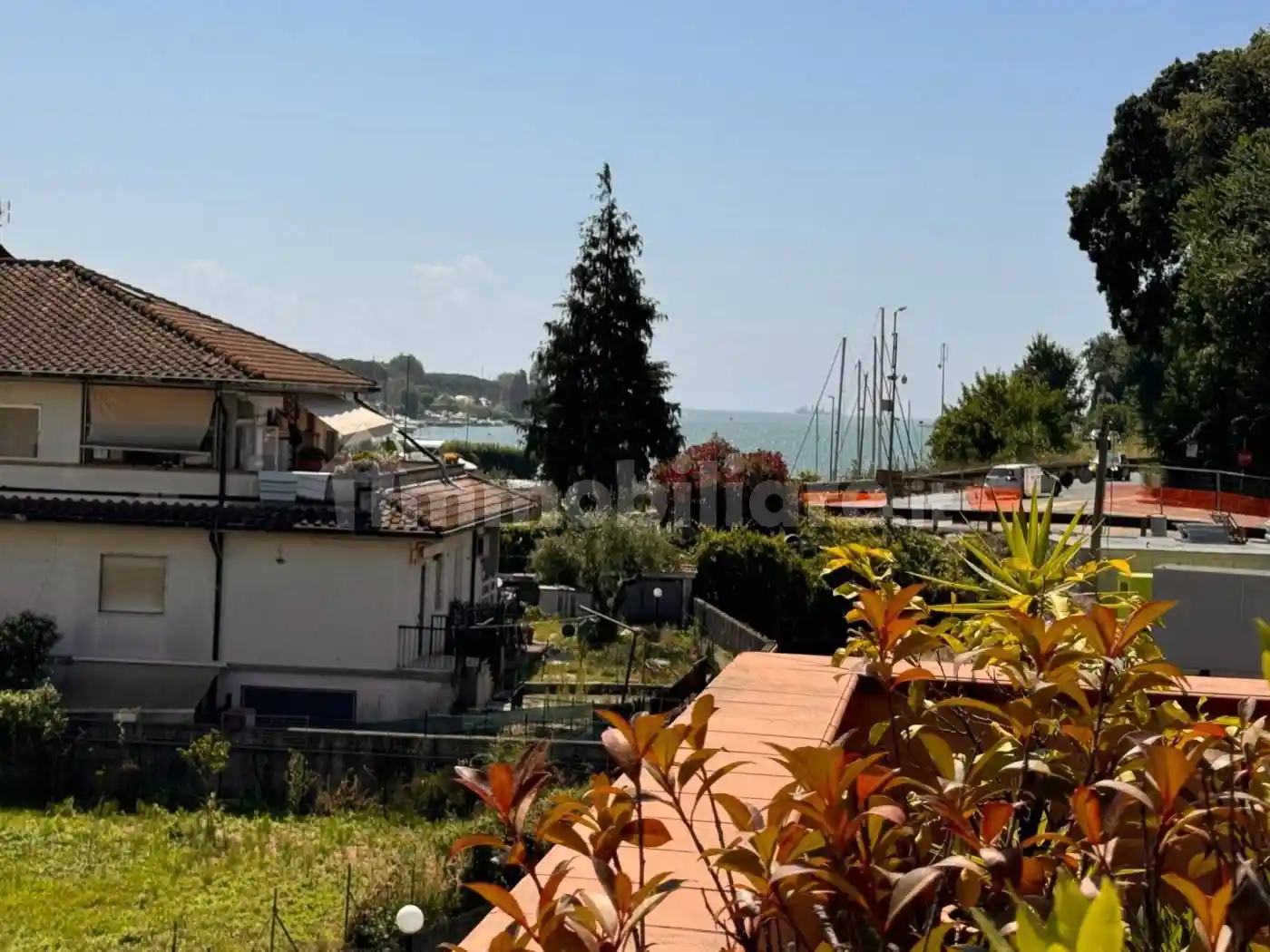 Casa indipendente in vendita a Ameglia
