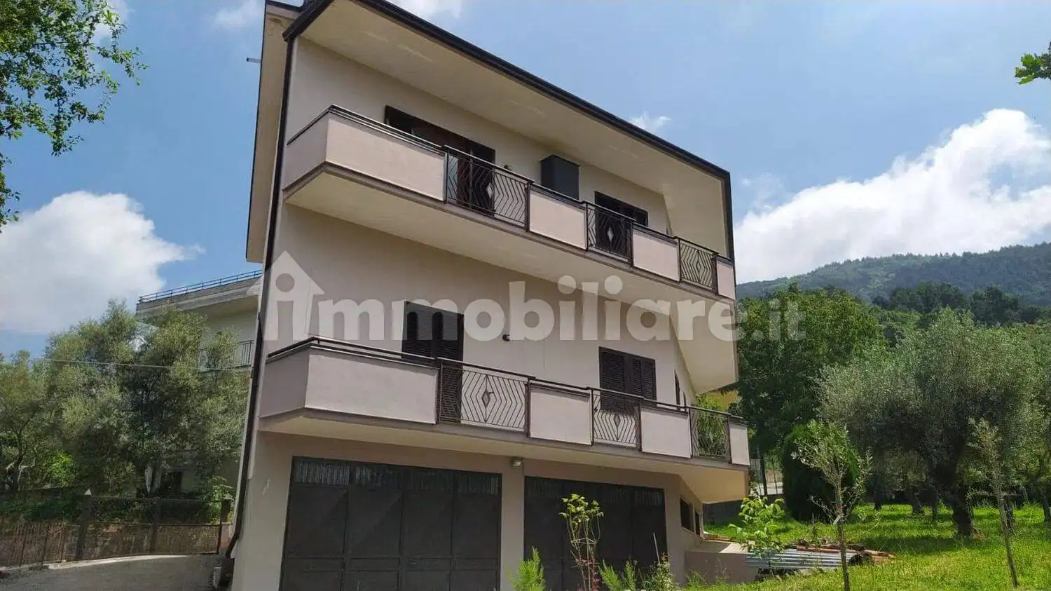 Villa in vendita a Santo Stefano del Sole