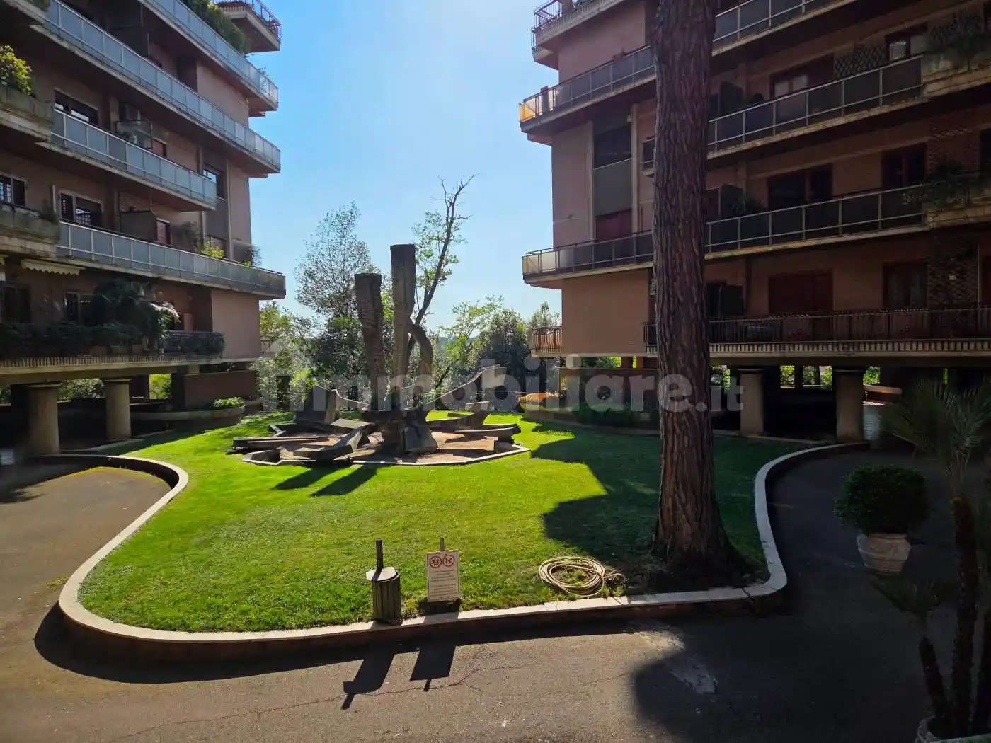 Appartamento in vendita a Roma