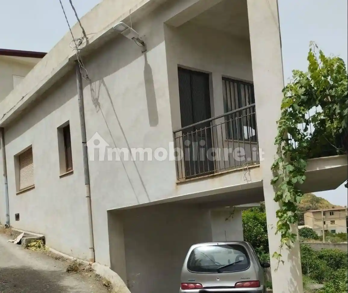 Rustico - Casale in vendita a Reggio Calabria
