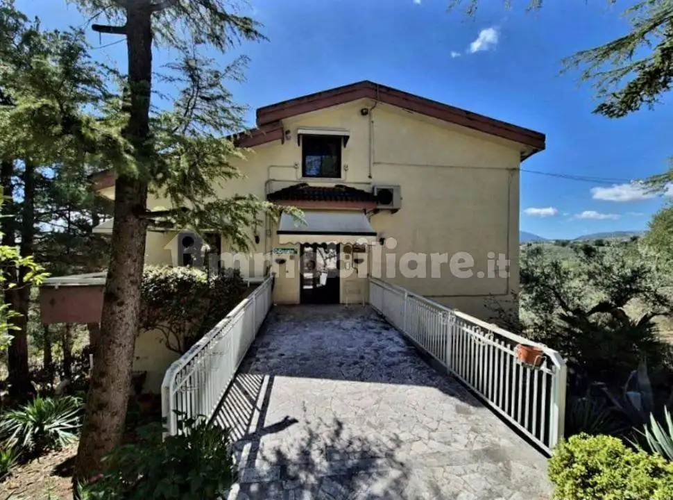 Villa in vendita a Cugnoli