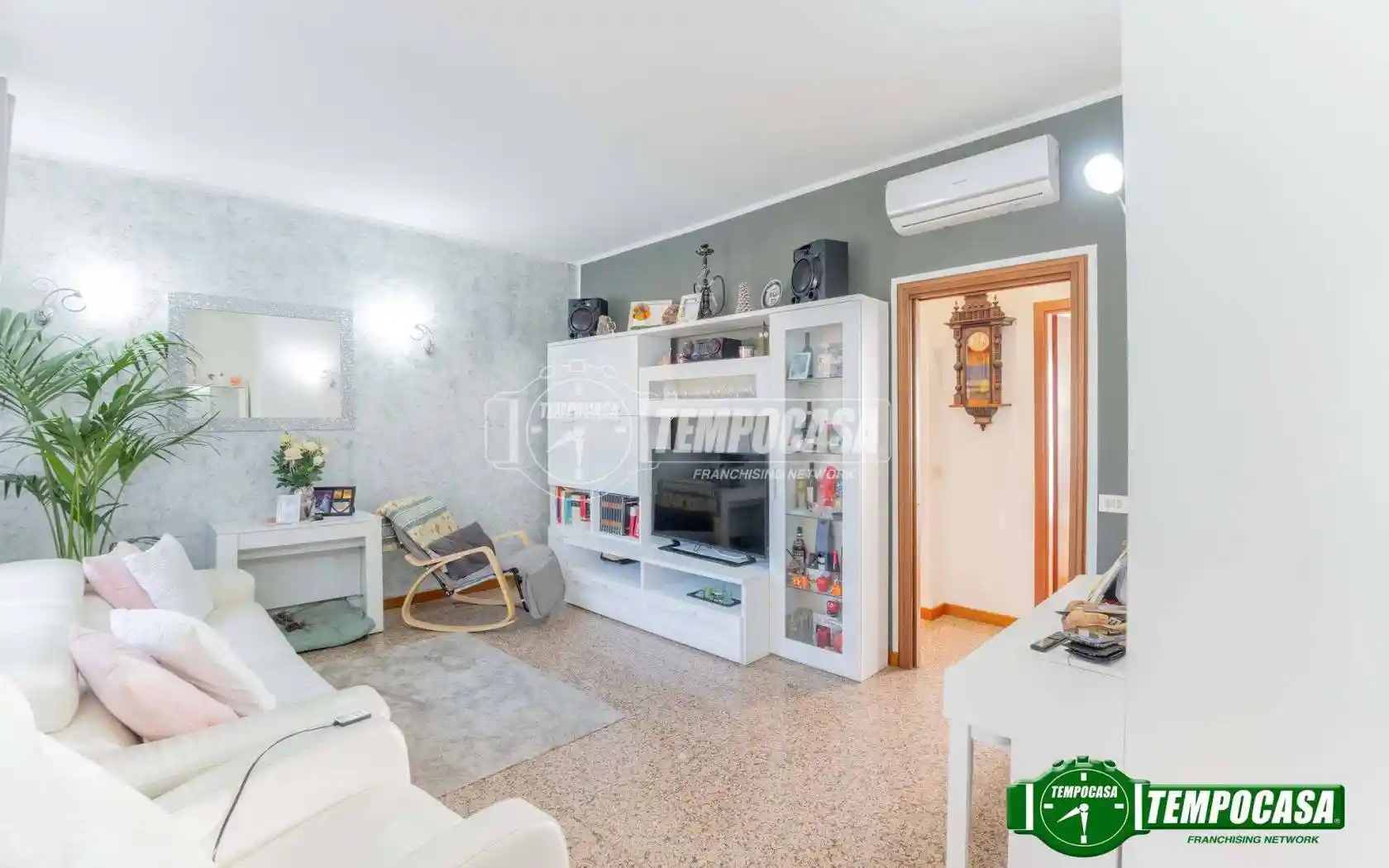 Appartamento in vendita a Bareggio