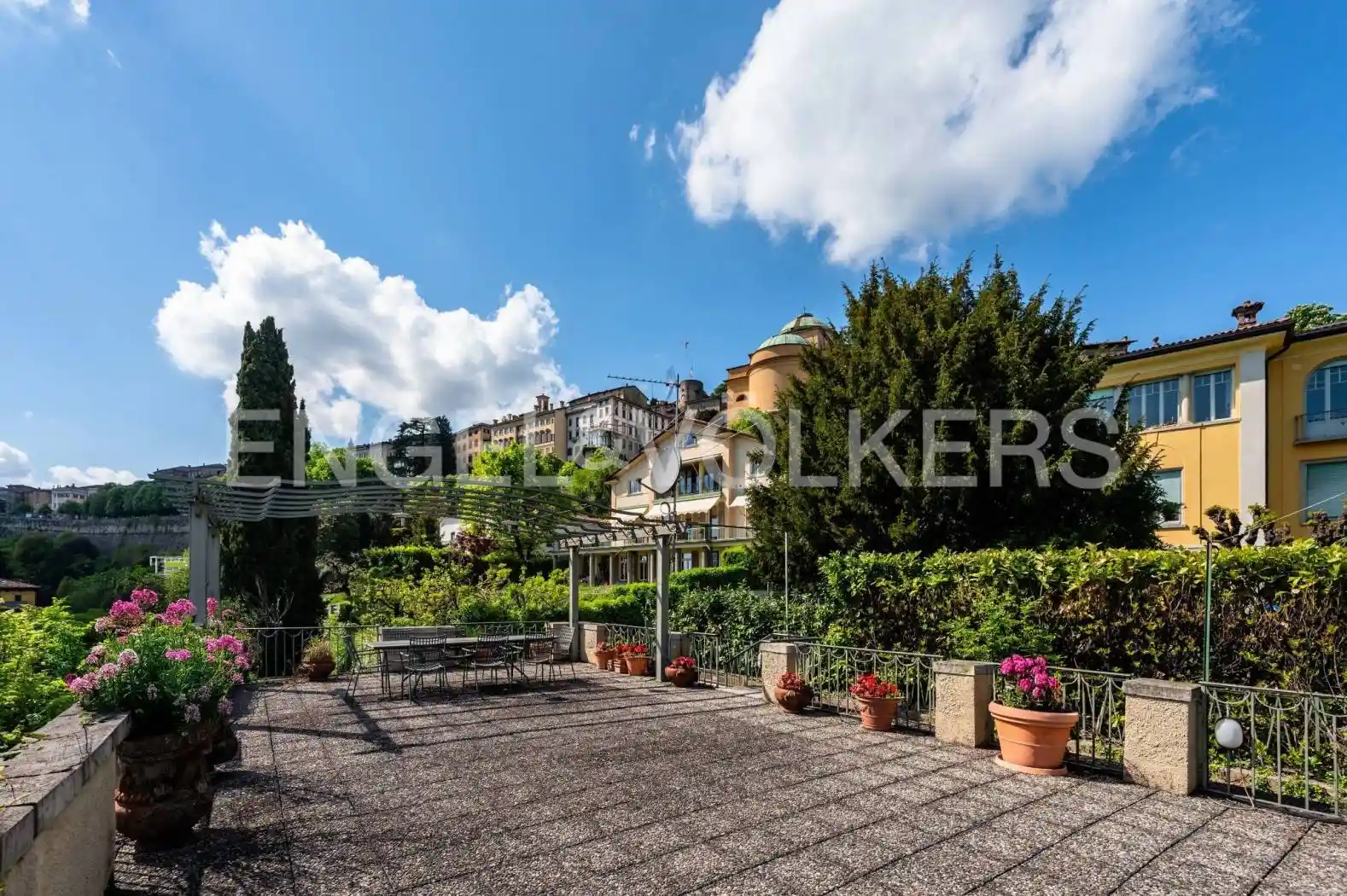 Villa in vendita a Bergamo