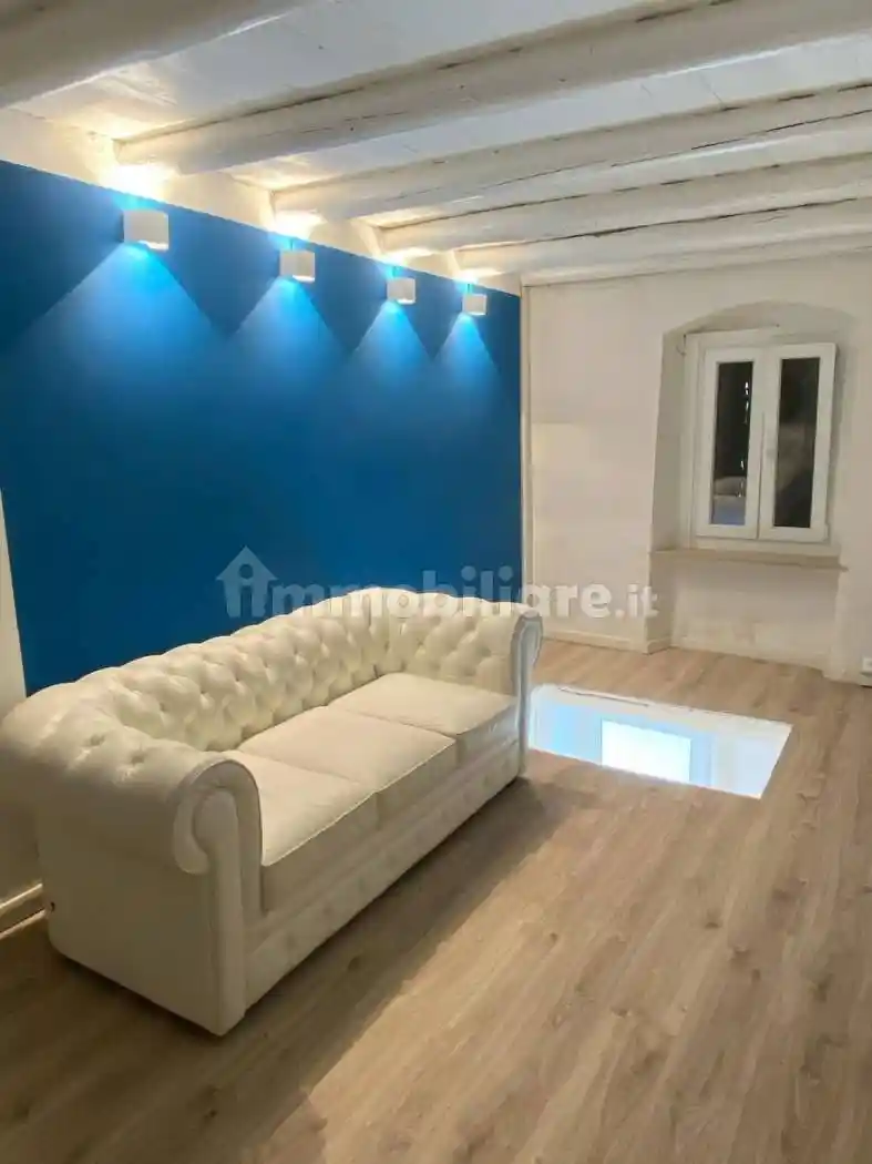 Terratetto unifamiliare 120 m², ottimo stato, Ferrara di Monte Baldo - foto 3