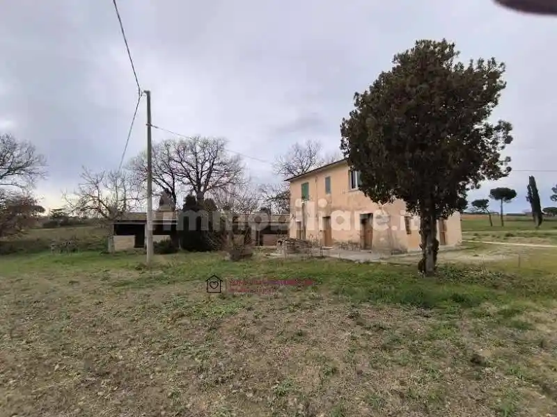 Rustico - Casale in vendita a Marsciano