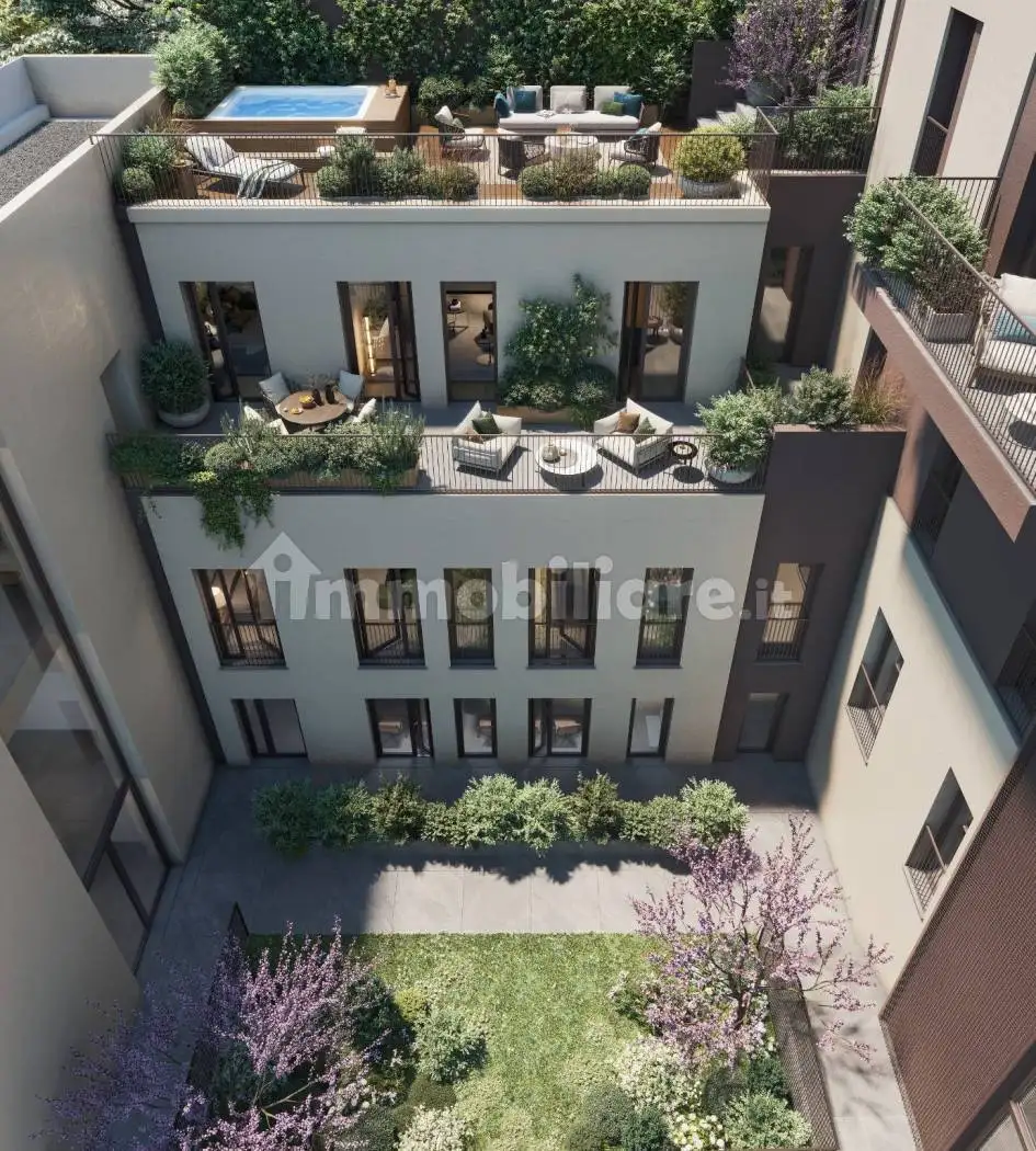 Penthouse - Attic in vendita a Milan