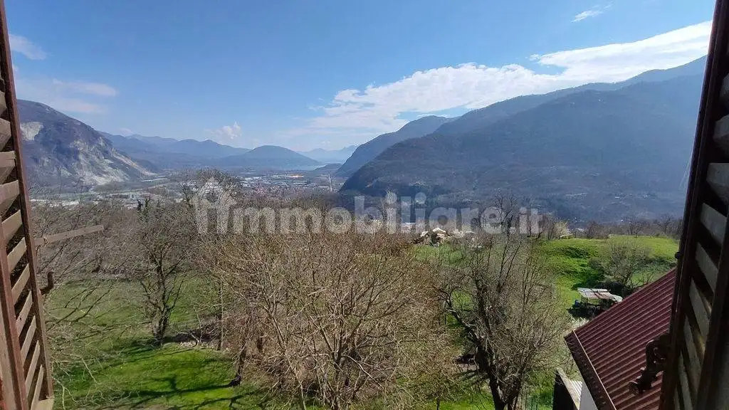 Terratetto unifamiliare via Ricciano 3, Arzo Ricciano, Casale Corte Cerro - foto 5