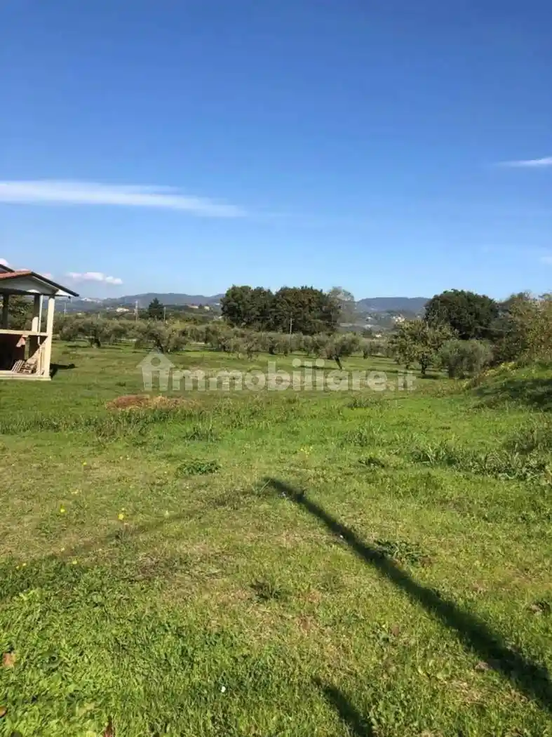 Palazzo - Edificio in vendita a Sarzana