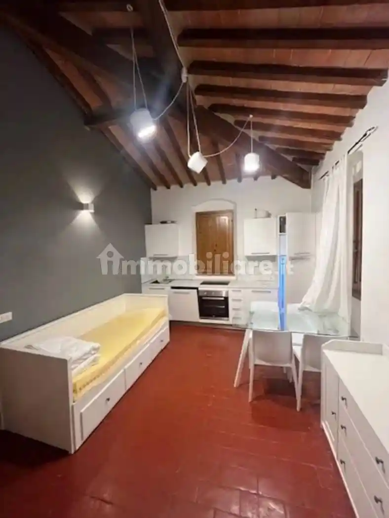 Appartamento in affitto a Sarzana