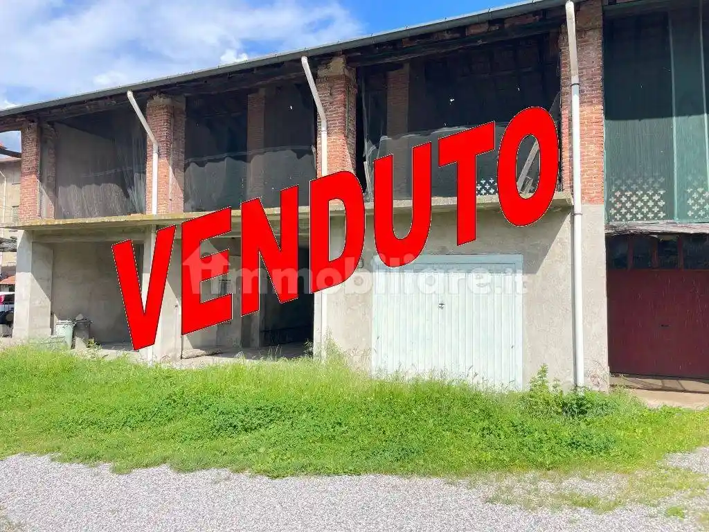 Rustico - Casale in vendita a Cesate