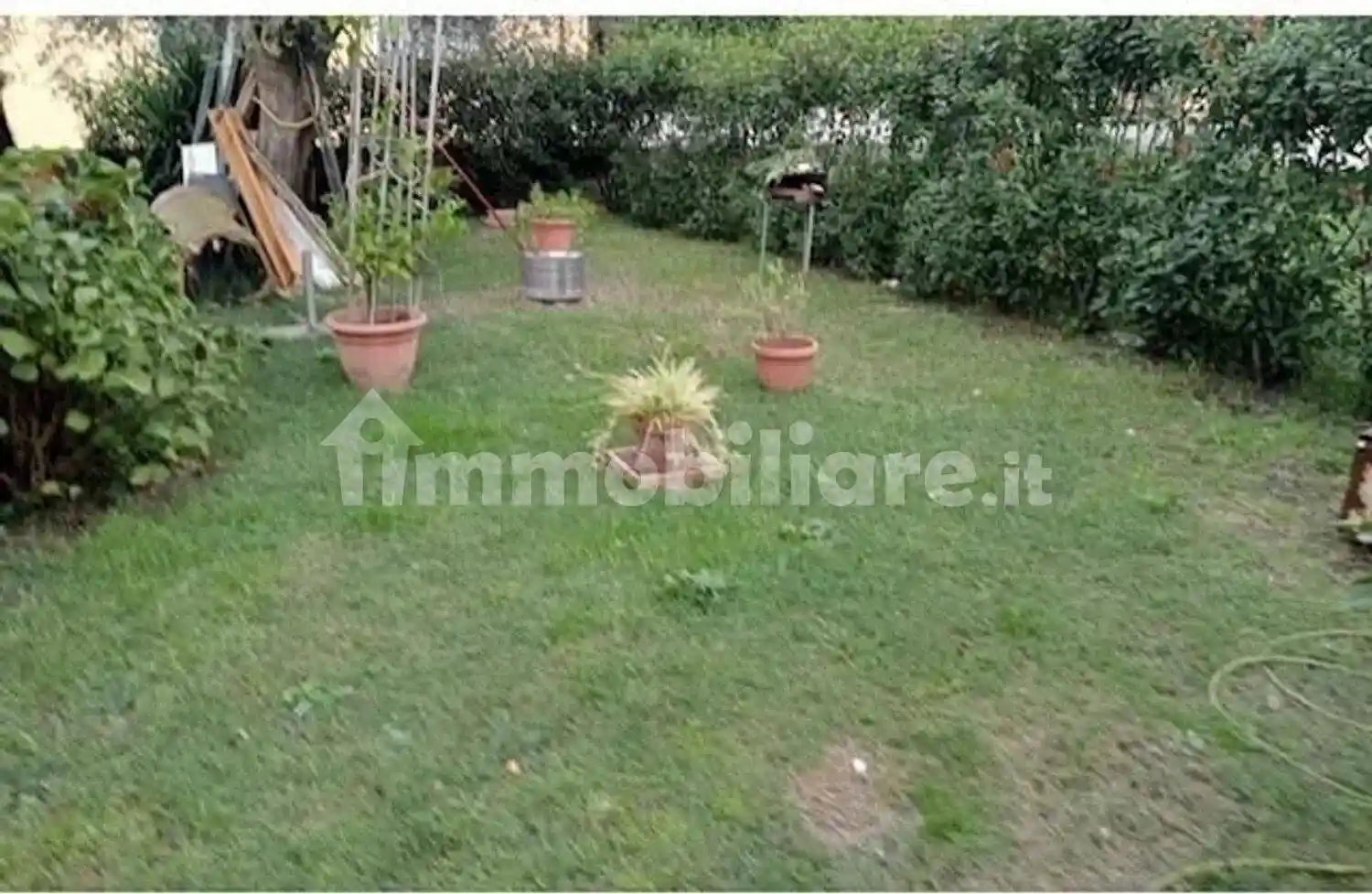 Villa in vendita a Sarzana