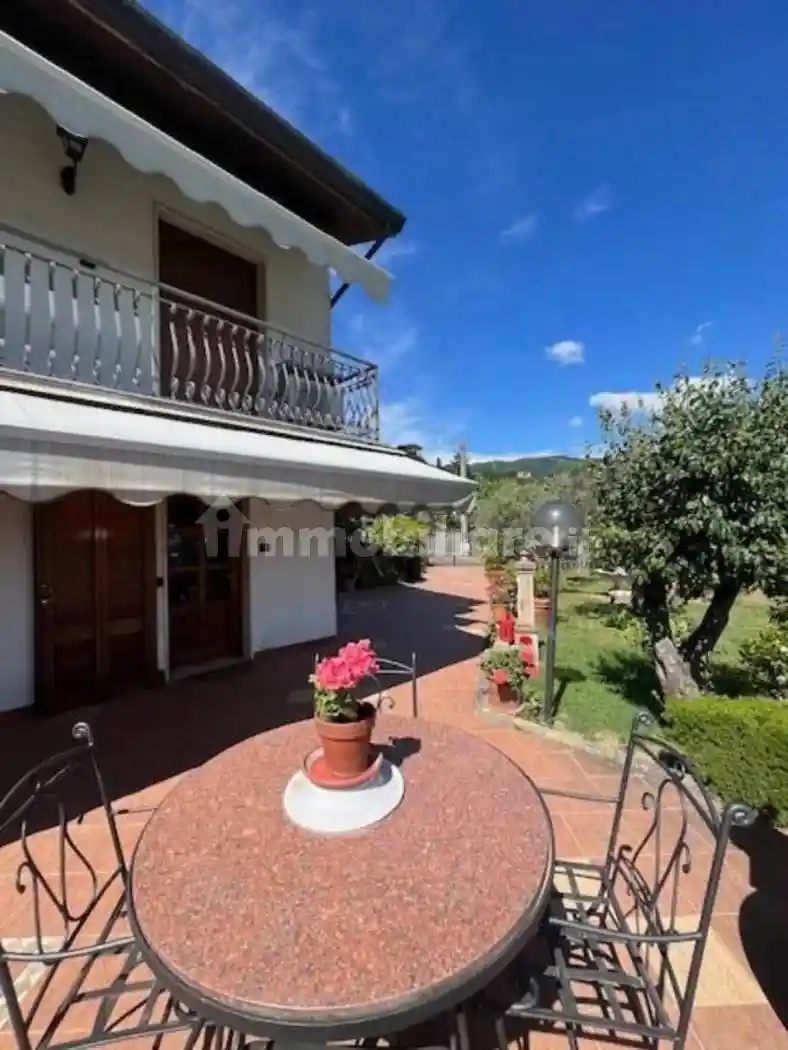 Villa in vendita a Fosdinovo