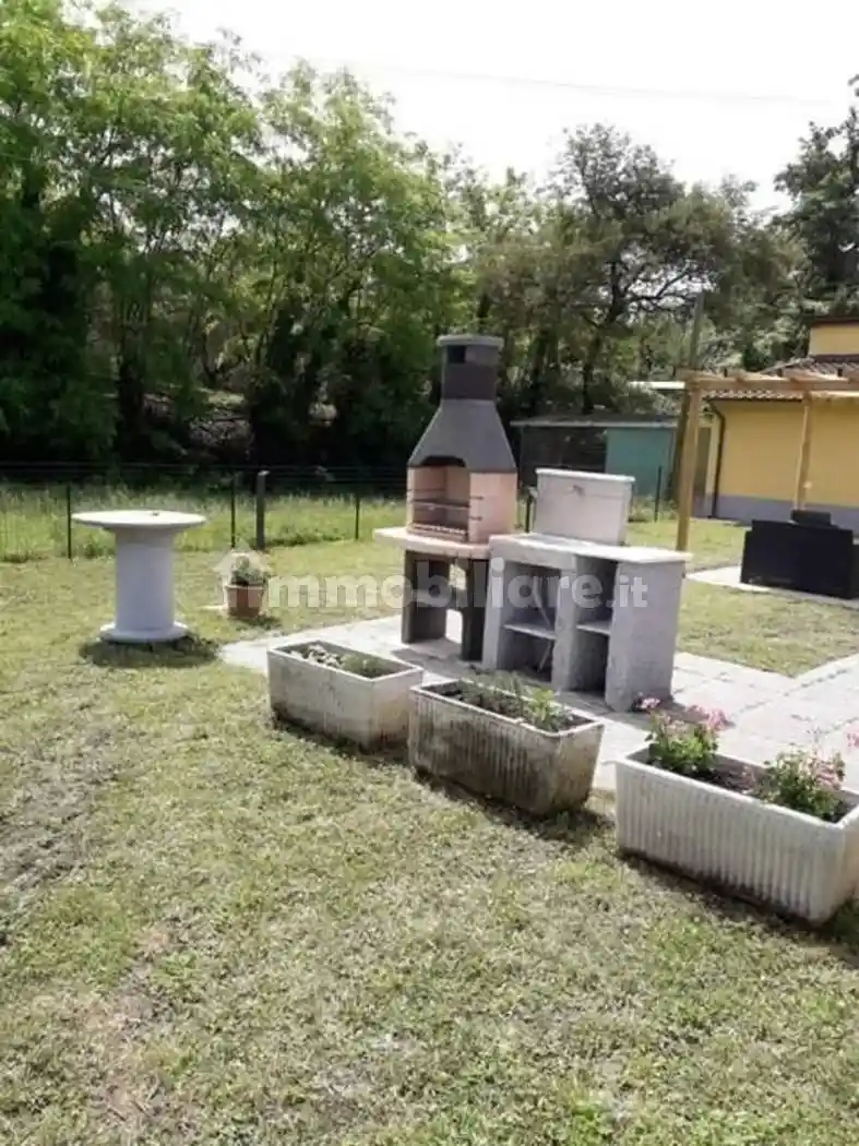 Villa in vendita a Castelnuovo Magra