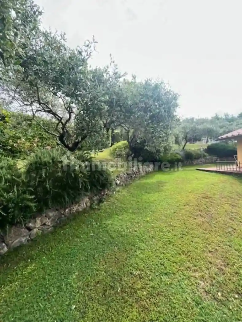 Villa in vendita a Castelnuovo Magra