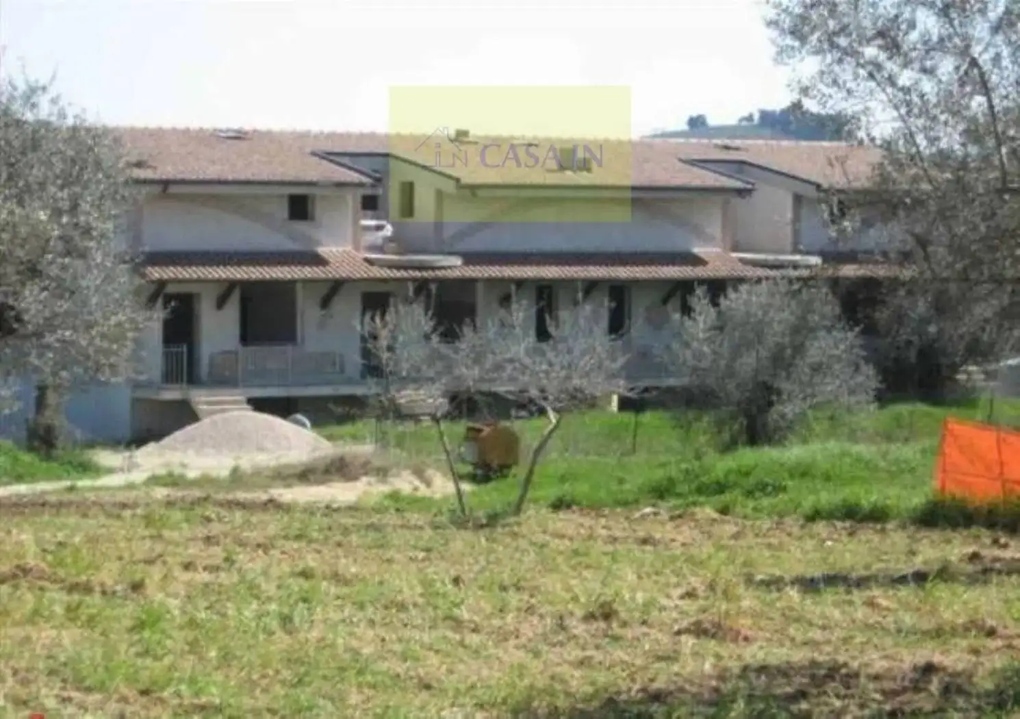 Villa in vendita a Collecorvino