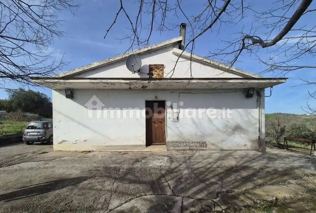 Villa unifamiliare Contrada San Pietro, Centro, Castilenti - foto 3