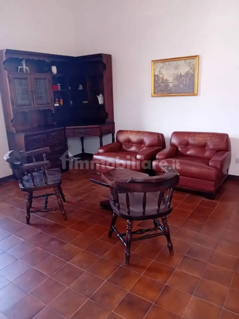 Appartamento in affitto a Bianco