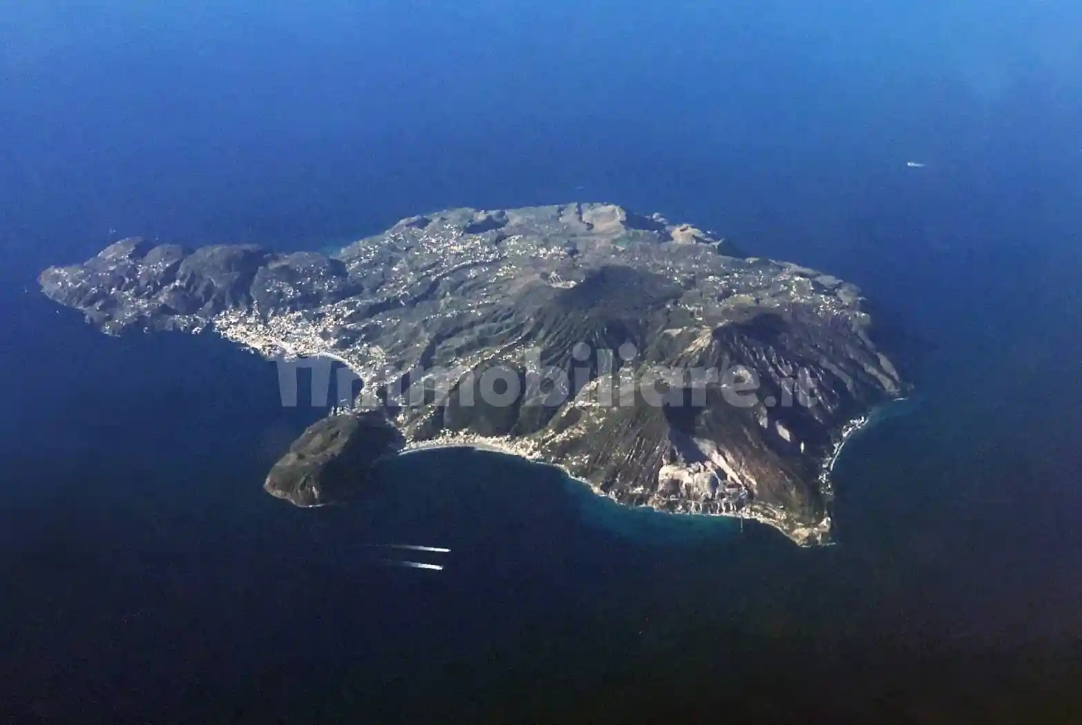 Palazzo - Edificio in vendita a Lipari